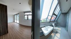 Lucky Hills (D16), Terrace #631102811